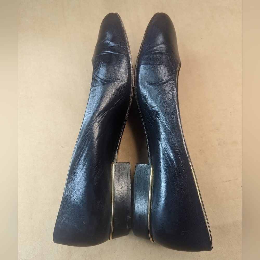 Gucci women's sz 7B black leather classic 1" heel loafer flats.Gucci Gold inter - Picture 6 of 13